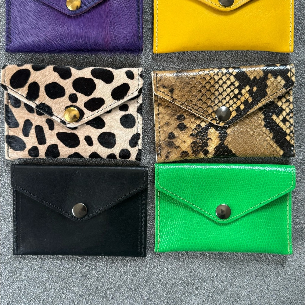 Wallet- credi cards